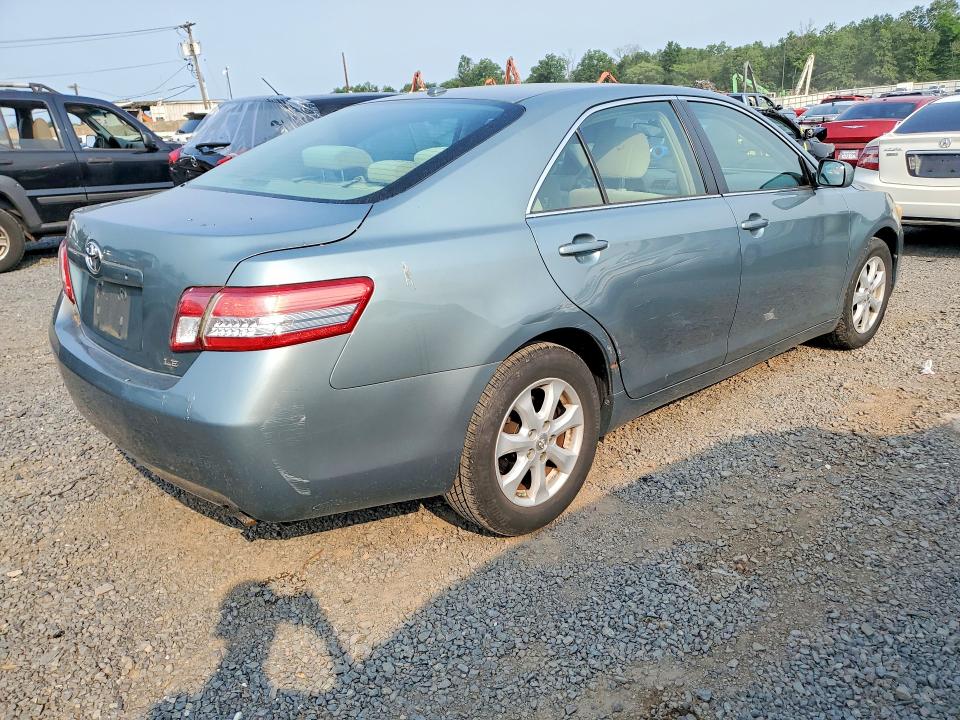 Photo 3 from auction – 2011 TOYOTA CAMRY with VIN 4T4BF3EK6BR101916