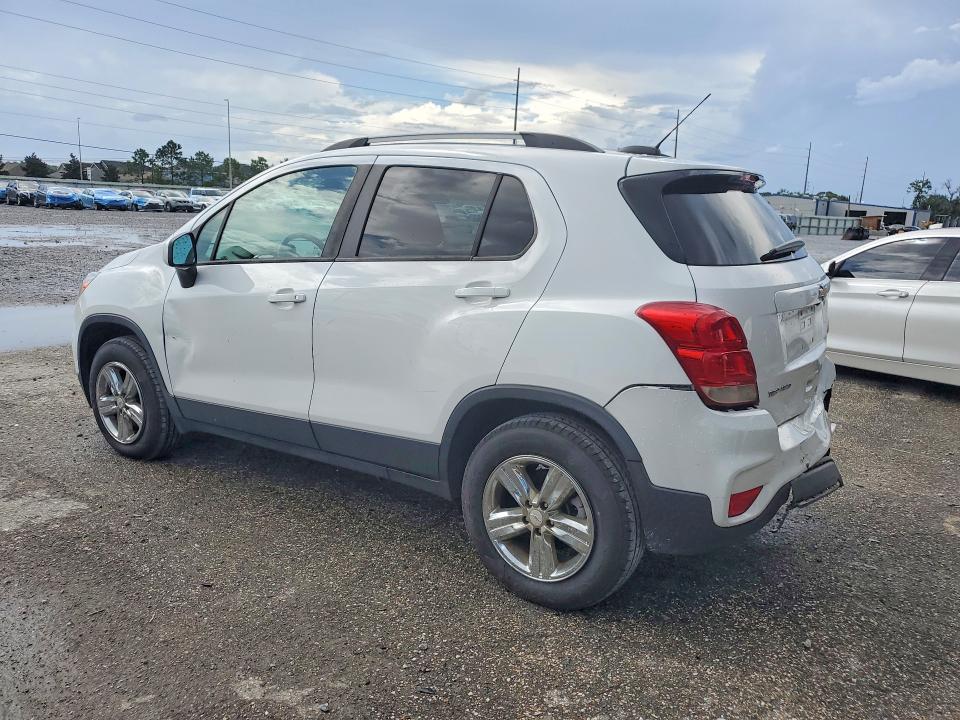 Photo 2 from auction – 2021 CHEVROLET TRAX with VIN KL7CJPSB7MB322028