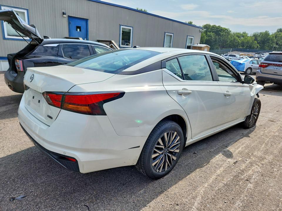 Photo 3 from auction – 2026 NISSAN ALTIMA with VIN 1N4BL4DW9TN318895