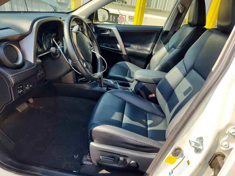 Photo 7 from auction – 2016 TOYOTA RAV4 with VIN JTMDFREV1GD176616