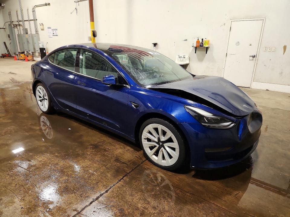 Photo 4 from auction – 2022 TESLA MODEL 3 with VIN 5YJ3E1EA2NF304199