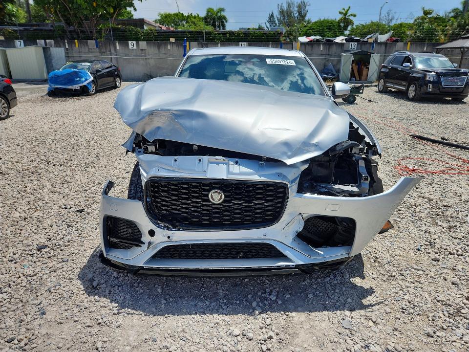 صورة رقم 5 من المزاد - 2022 JAGUAR F-PACE مع VIN SADCJ2EX5NA700422