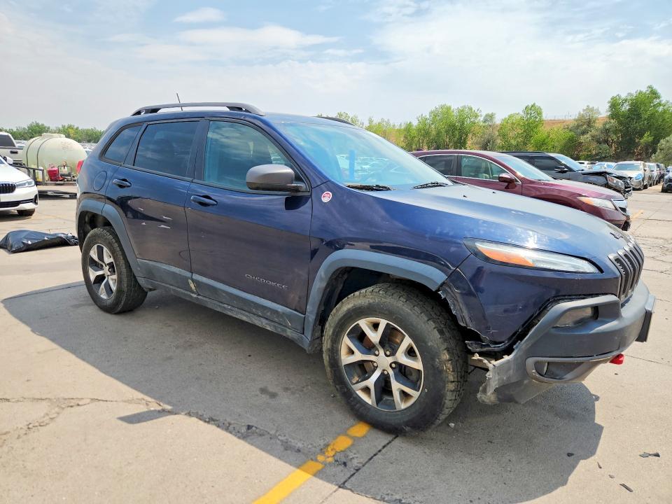 Photo 4 from auction – 2016 JEEP CHEROKEE with VIN 1C4PJMBS0GW300386
