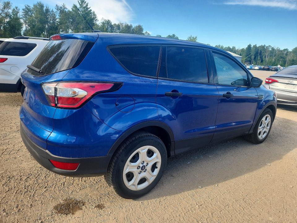 Photo 3 from auction – 2018 FORD ESCAPE with VIN 1FMCU0F77JUD10965