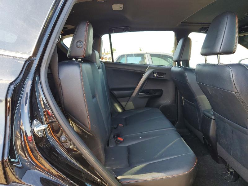 Photo 11 from auction – 2017 TOYOTA RAV4 with VIN 2T3JFREV9HW654059