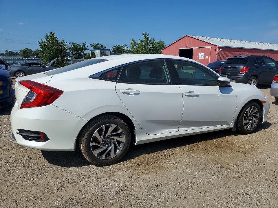 Photo 3 from auction – 2019 HONDA CIVIC with VIN 2HGFC2F70KH025708
