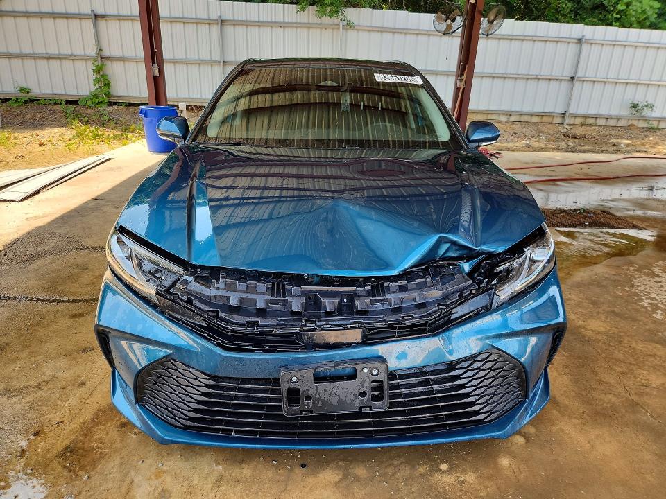Zdjęcie 5 z aukcji – 2025 TOYOTA CAMRY z VIN 4T1DAACK8SU073352
