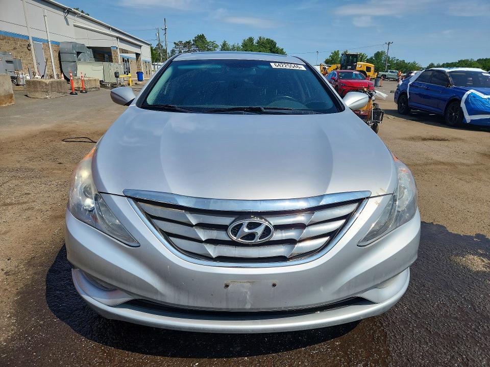 Photo 5 from auction – 2013 HYUNDAI SONATA with VIN 5NPEC4AC1DH699757