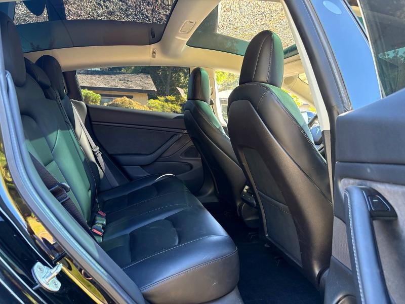 Photo 6 from auction – 2019 TESLA MODEL 3 with VIN 5YJ3E1EA3KF395527