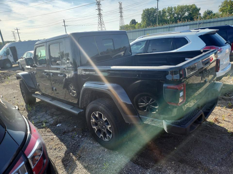Photo 2 from auction – 2026 JEEP GLADIATOR with VIN 1C6PJTAG5TL181535