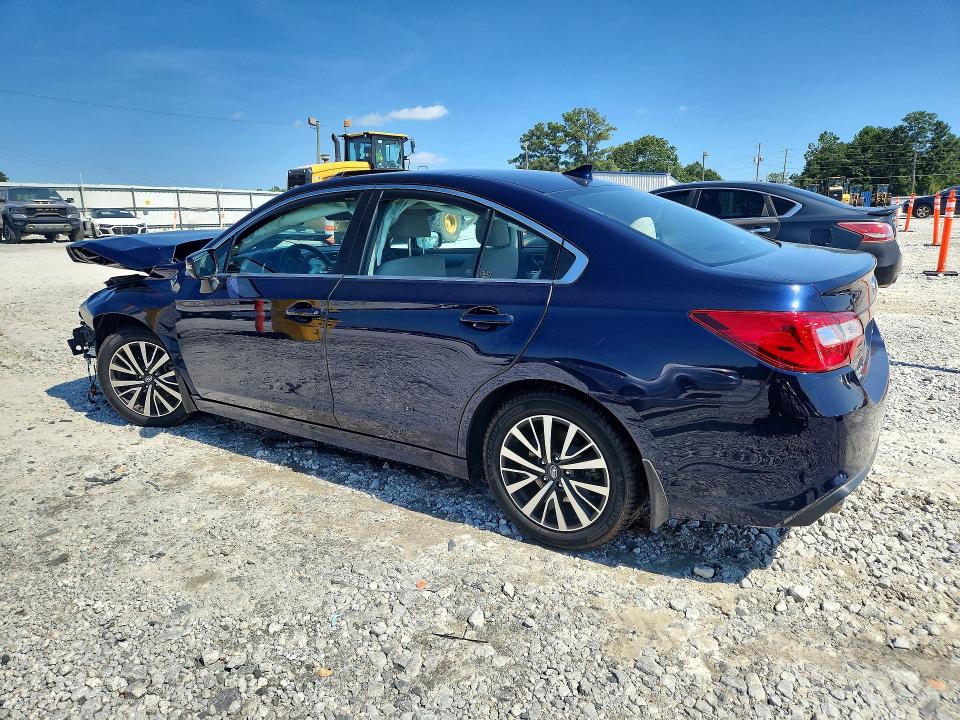 Foto 2 de la subasta – 2018 SUBARU LEGACY con VIN 4S3BNAH64J3031146