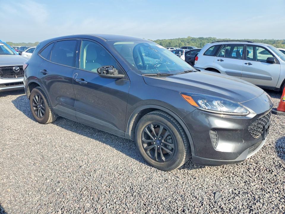 Photo 4 from auction – 2020 FORD ESCAPE with VIN 1FMCU0BZ2LUB78790
