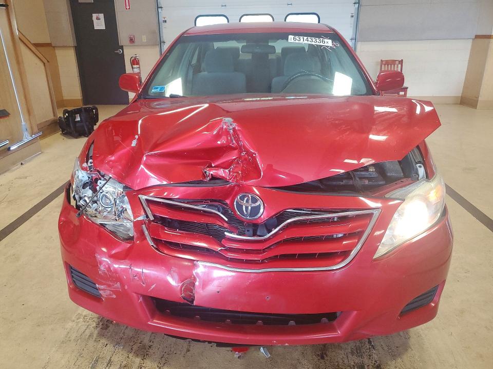 Photo 5 from auction – 2011 TOYOTA CAMRY with VIN 4T1BF3EK2BU171861