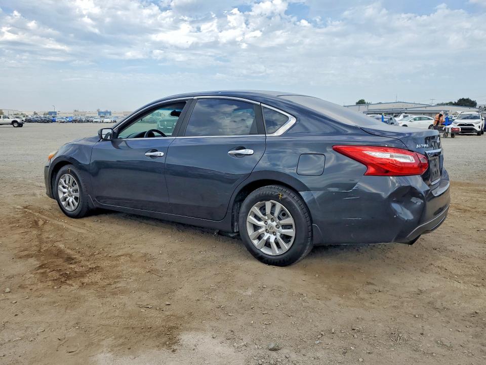 Снимка 2 от търг – 2016 NISSAN ALTIMA с VIN 1N4AL3AP4GN328078