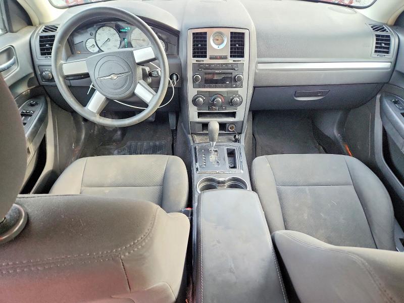 Photo 8 from auction – 2009 CHRYSLER 300 with VIN 2C3KA43D89H626114