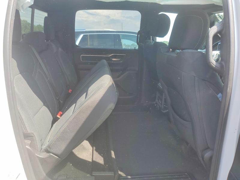 Снимка 10 от търг – 2022 RAM 1500 с VIN 1C6RRFFG5NN237718