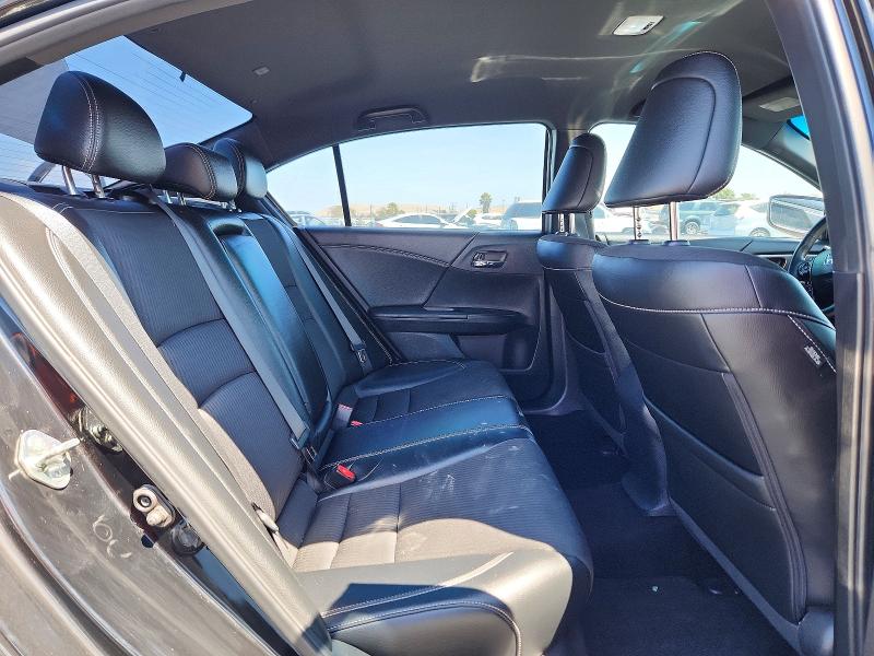 Photo 10 from auction – 2016 HONDA ACCORD with VIN 1HGCR2F56GA197571