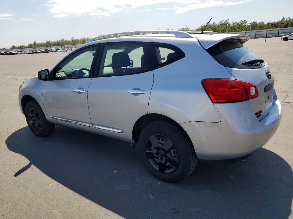 Photo 2 from auction – 2015 NISSAN ROGUE SELECT with VIN JN8AS5MV6FW758727