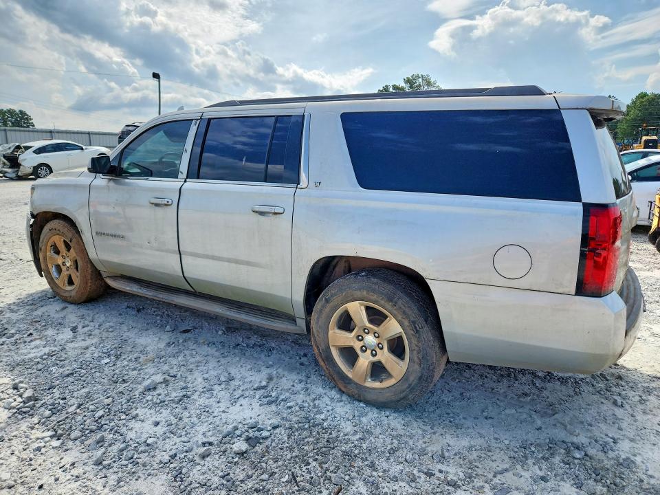 Photo 2 from auction – 2016 CHEVROLET SUBURBAN with VIN 1GNSCHKCXGR117507