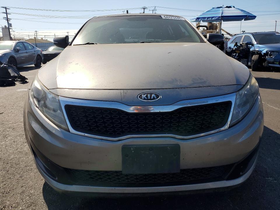 Photo 5 from auction – 2012 KIA OPTIMA with VIN 5XXGN4A72CG075532