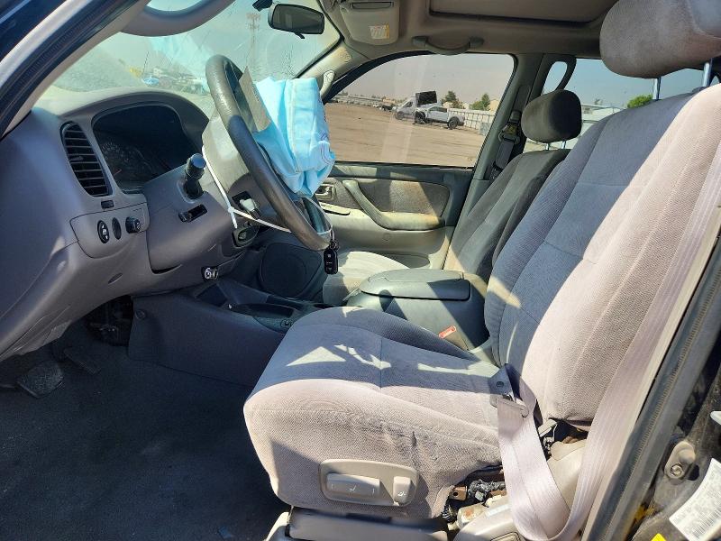 Photo 7 from auction – 2002 TOYOTA SEQUOIA with VIN 5TDZT34A72S072865