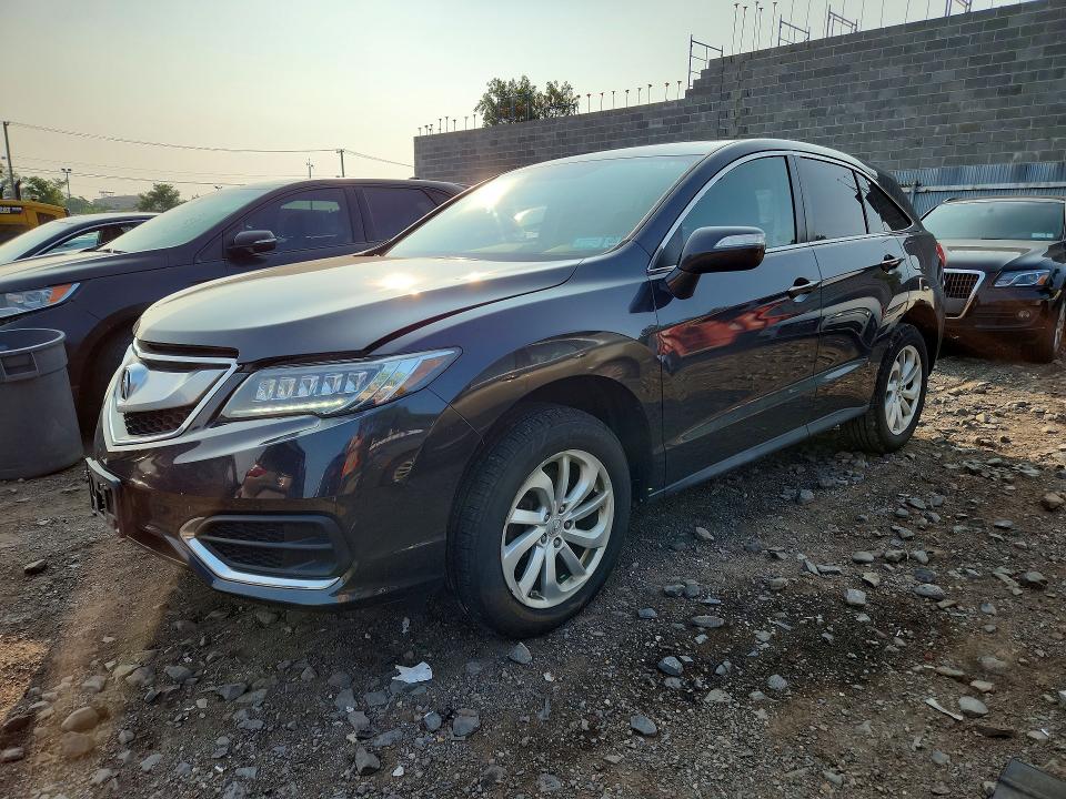ACURA RDX 2016 with VIN 5J8TB4H36GL013942 - Photo from auction