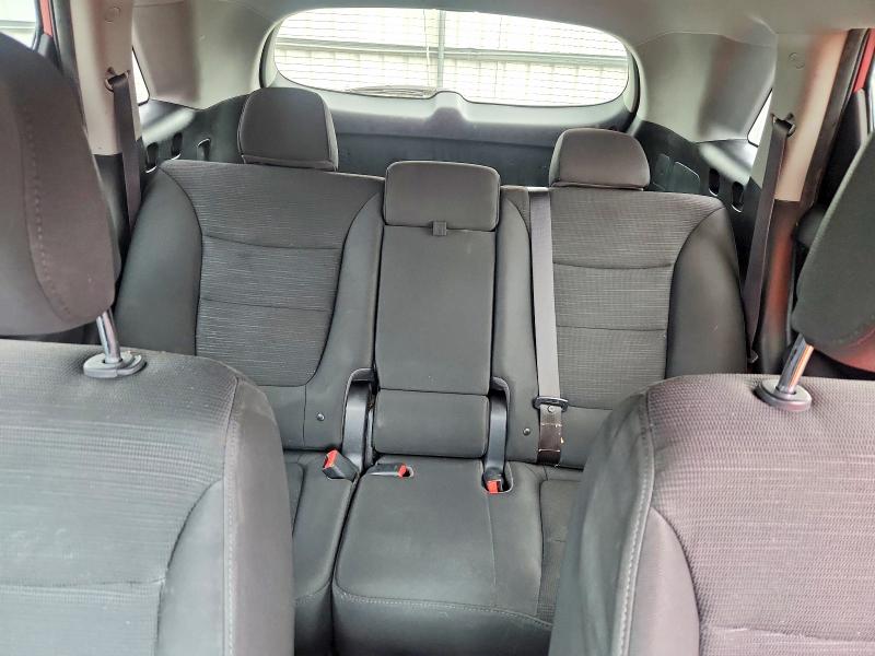 Photo 10 from auction – 2015 KIA SORENTO with VIN 5XYKT3A68FG646376