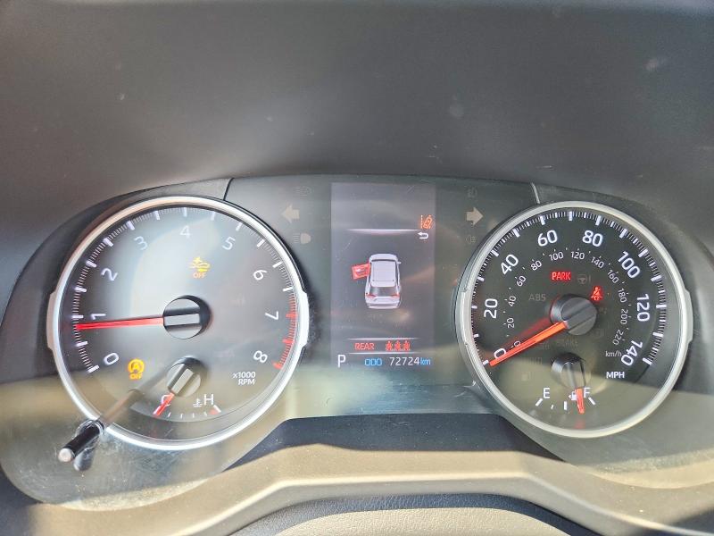 Photo 9 from auction – 2021 TOYOTA RAV4 with VIN 2T3P1RFV3MW153931