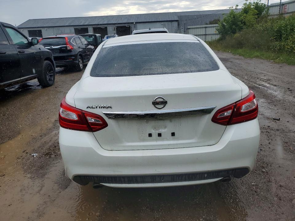 Photo 6 from auction – 2016 NISSAN ALTIMA with VIN 1N4AL3AP8GN336782