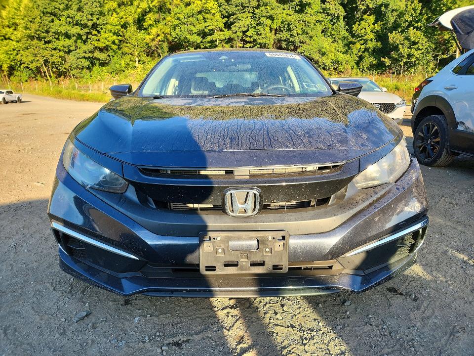 Photo 5 from auction – 2019 HONDA CIVIC with VIN 19XFC2F68KE039258