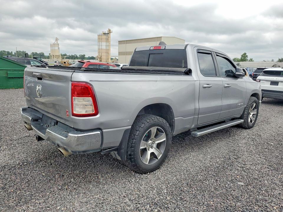 Photo 3 from auction – 2022 RAM 1500 with VIN 1C6RREBT6NN218964