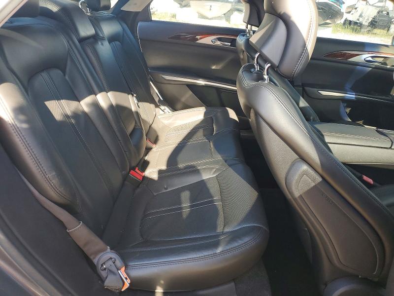 Photo 10 from auction – 2014 LINCOLN MKZ with VIN 3LN6L2LU1ER815743