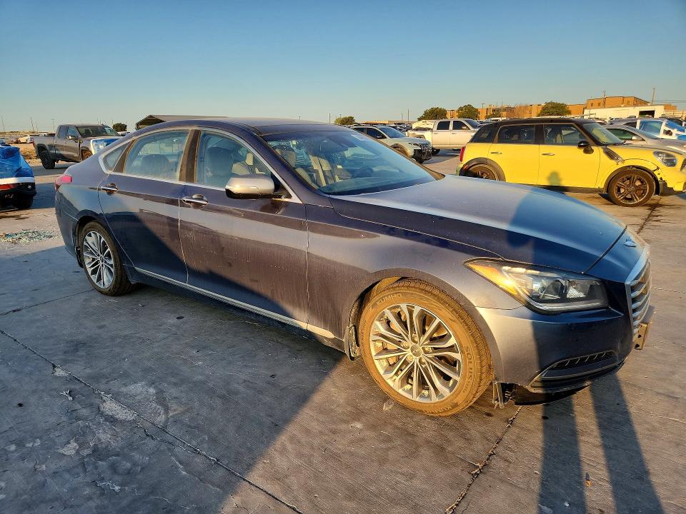 Photo 4 from auction – 2015 HYUNDAI GENESIS with VIN KMHGN4JE7FU065894