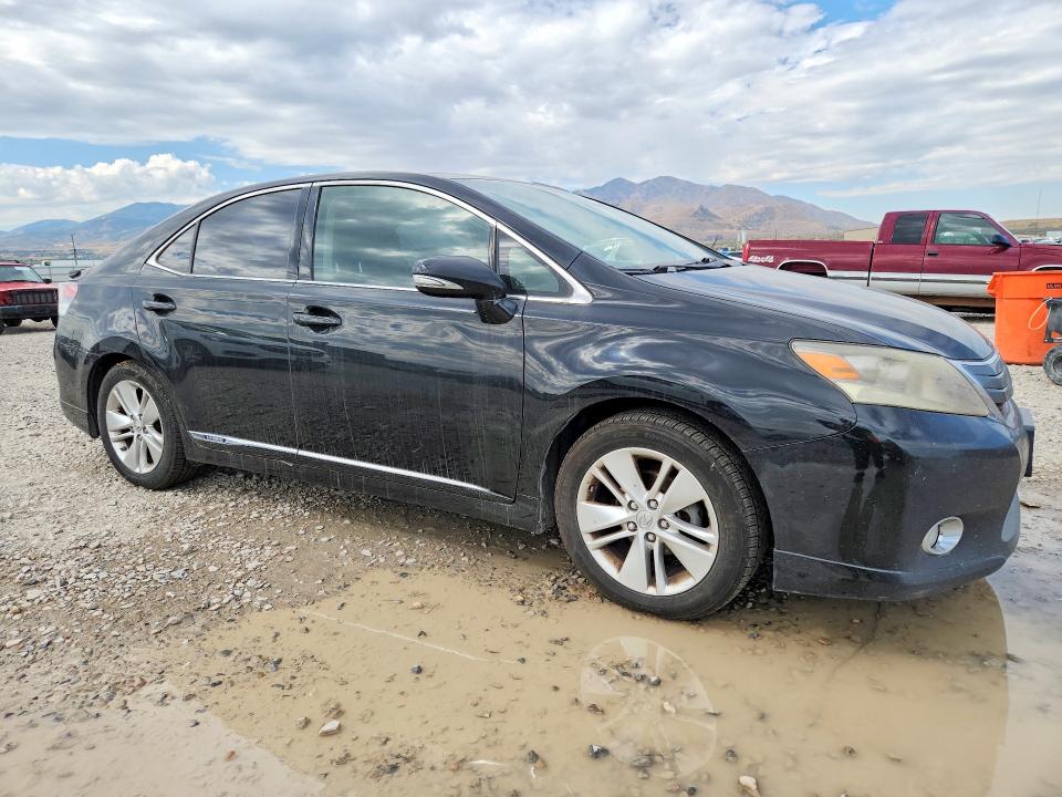 Photo 4 from auction – 2010 LEXUS HS with VIN JTHBB1BA6A2033278
