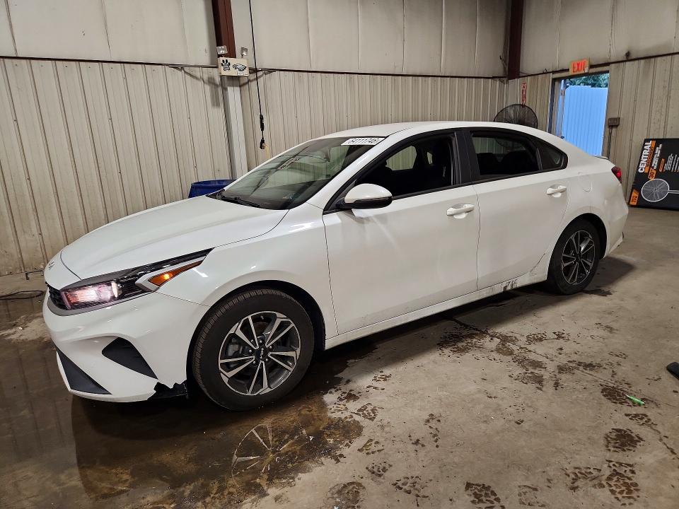 KIA FORTE 2023 with VIN 3KPF24AD1PE630138 - Photo from auction