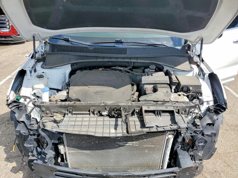 Photo 12 from auction – 2019 KIA SORENTO with VIN 5XYPKDA58KG538405