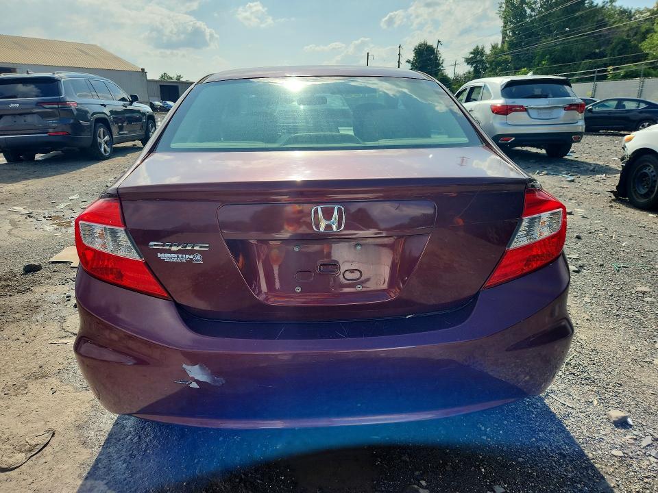 Photo 6 from auction – 2012 HONDA CIVIC with VIN 19XFB2F81CE390812
