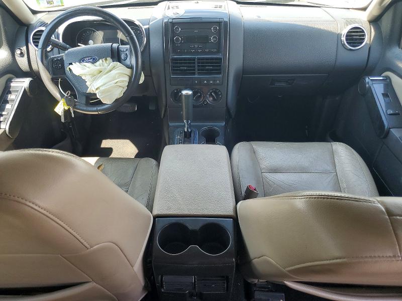 Photo 8 from auction – 2008 FORD EXPLORER with VIN 1FMEU73E58UB00878