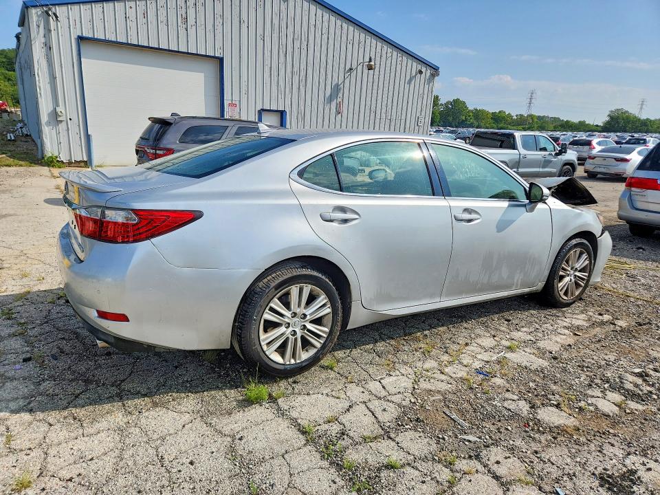 Photo 3 from auction – 2013 LEXUS ES with VIN JTHBK1GGXD2083506
