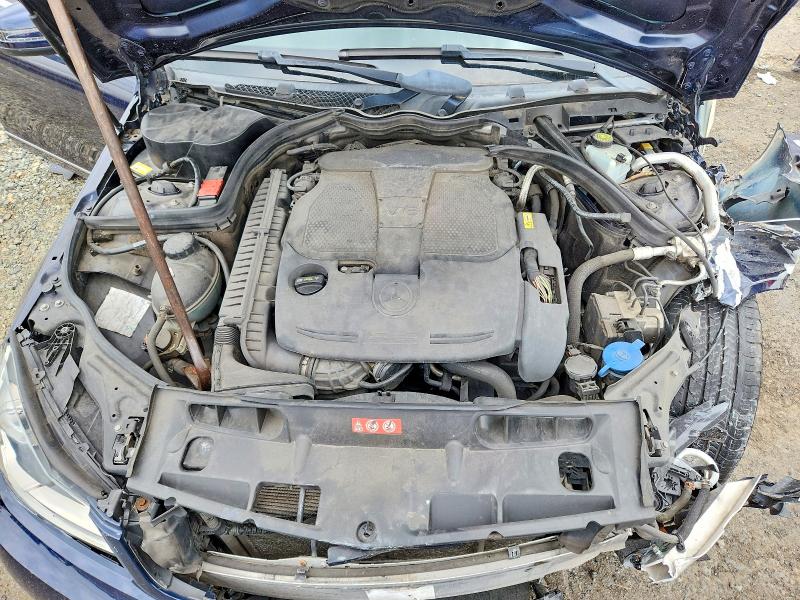 Photo 11 from auction – 2014 MERCEDES-BENZ C with VIN WDDGF8AB9EA888444