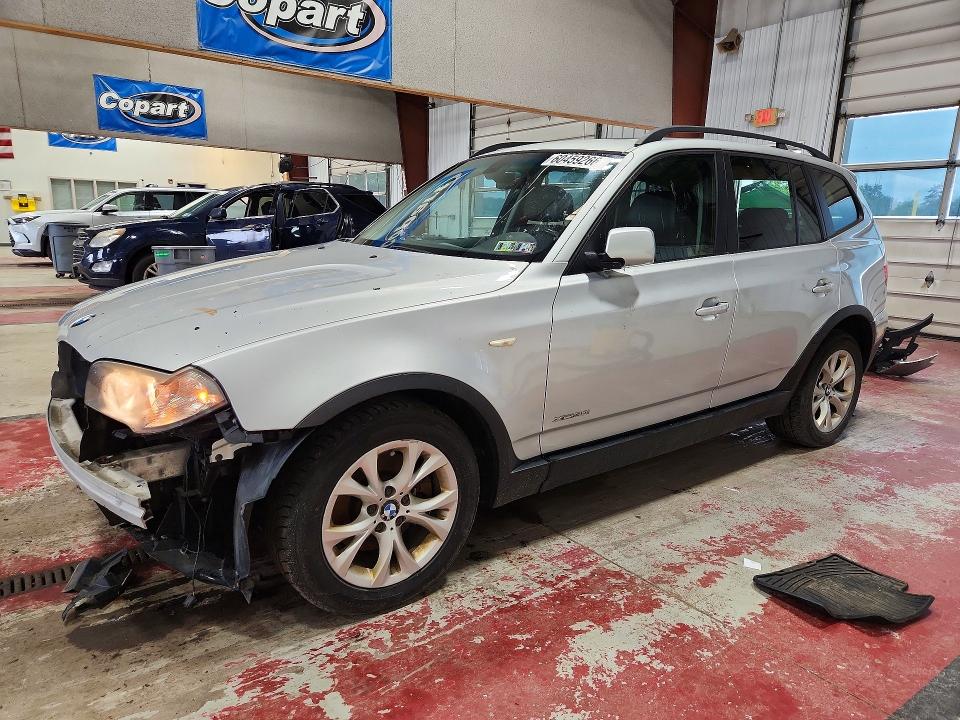BMW X3 2009 مع رقم تعريف المركبة WBXPC93449WJ27307 - صورة من المزاد
