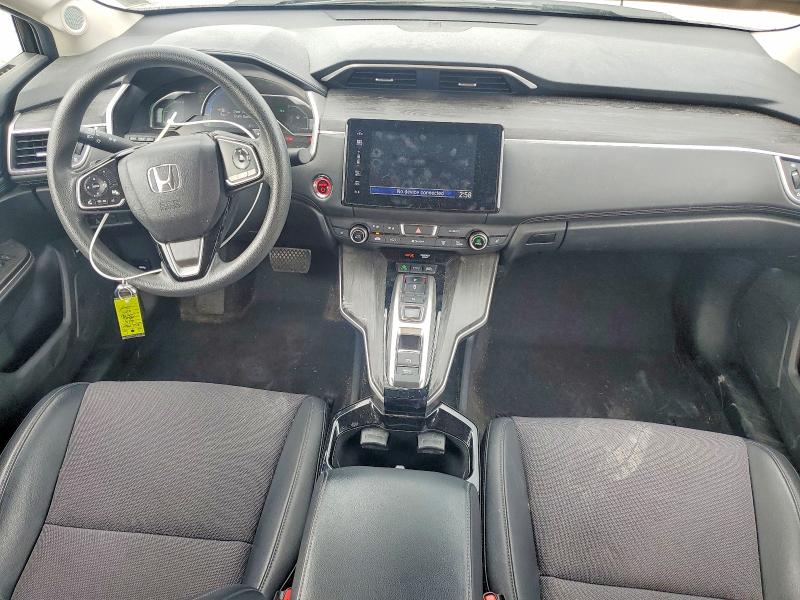 Photo 8 from auction – 2018 HONDA CLARITY with VIN JHMZC5F18JC010771