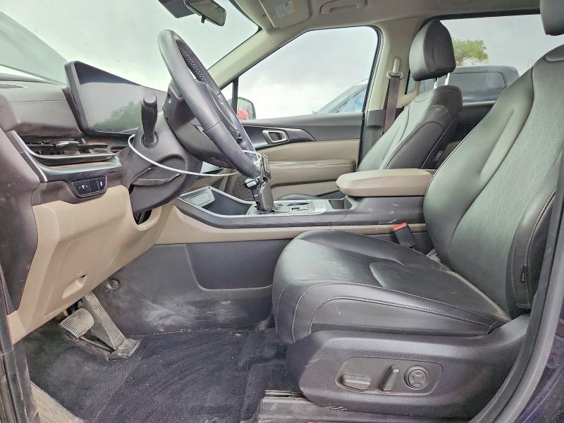 Foto 7 de la subasta – 2025 KIA CARNIVAL con VIN KNDNB5K31S6506876