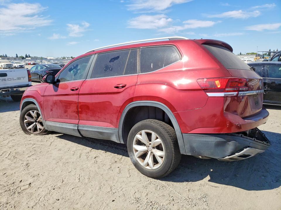 Photo 2 from auction – 2018 VOLKSWAGEN ATLAS with VIN 1V2LR2CA1JC548767