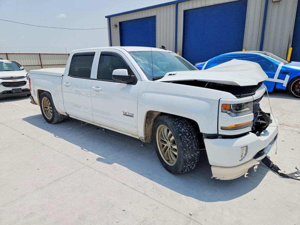 Photo 4 from auction – 2018 CHEVROLET SILVERADO with VIN 3GCUKRECXJG495355
