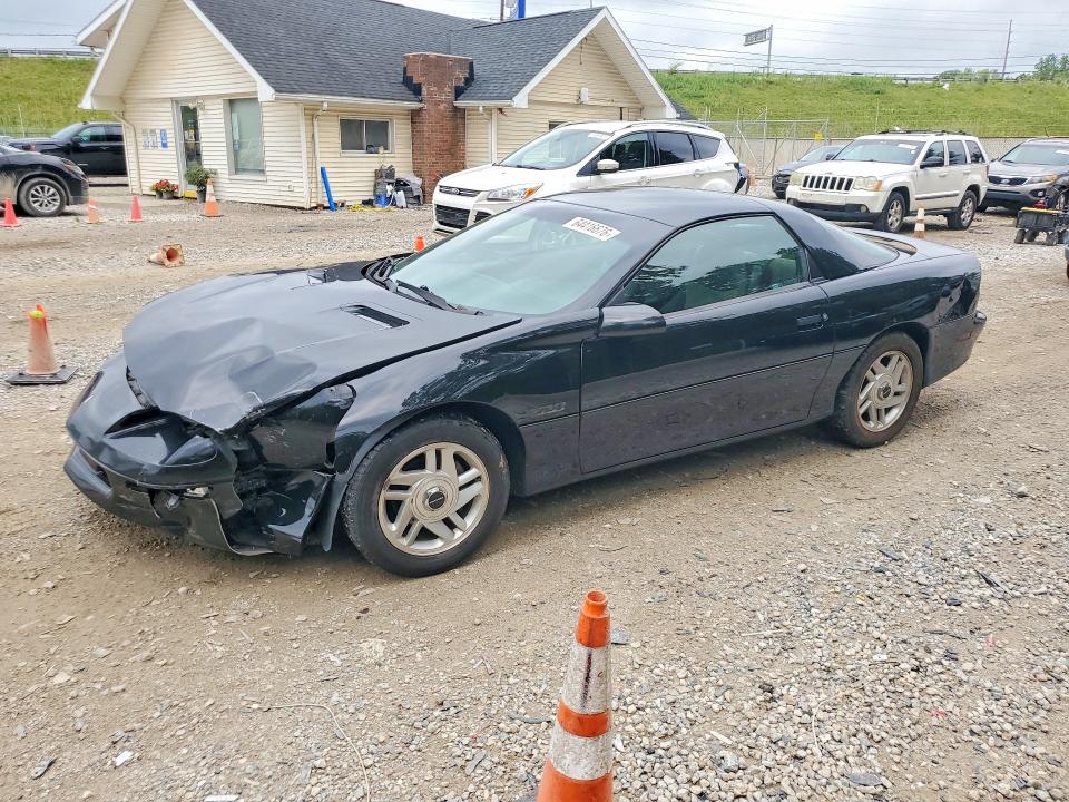 CHEVROLET CAMARO 1995 with VIN 2G1FP22P2S2147331 - Photo from auction