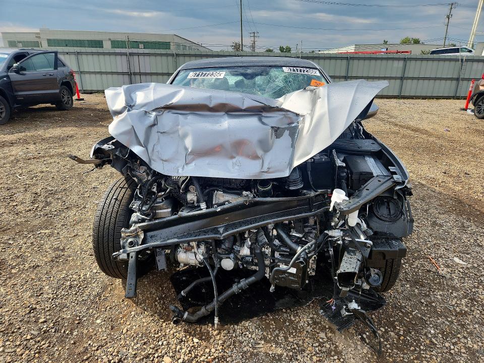 Photo 5 from auction – 2026 VOLKSWAGEN JETTA with VIN 3VW7W7BU9TM057477