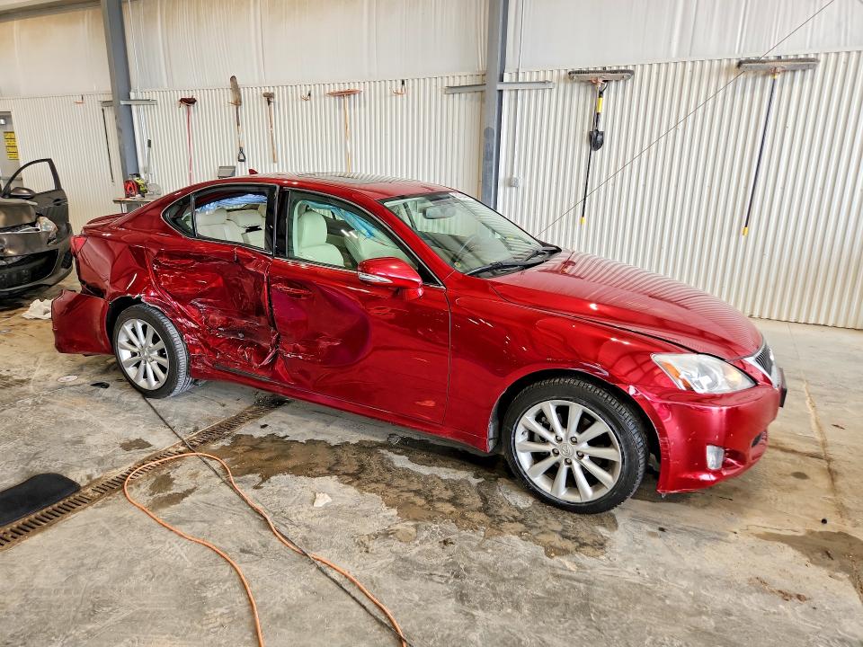 Photo 4 from auction – 2010 LEXUS IS with VIN JTHCF5C20A5041544