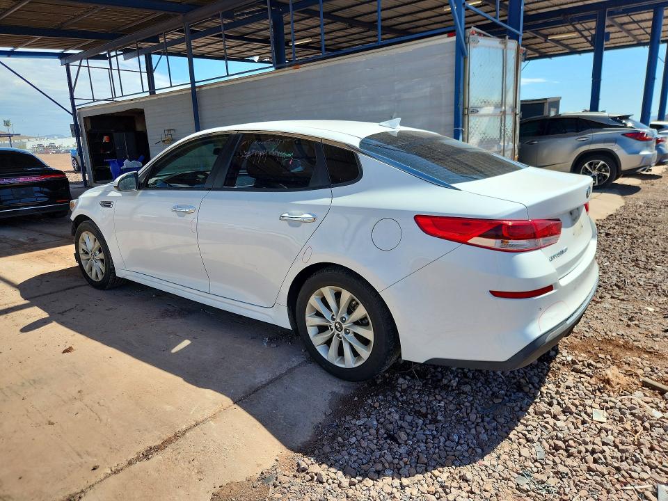 Photo 2 from auction – 2019 KIA OPTIMA with VIN 5XXGT4L33KG312995