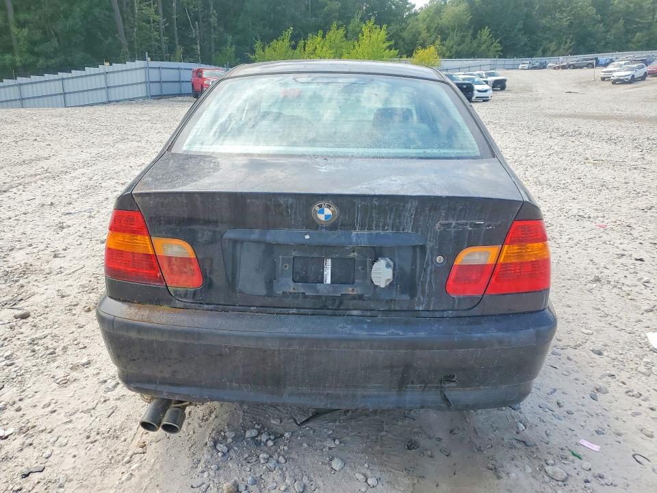 Photo 6 from auction – 2002 BMW 325 with VIN WBAEU33422PF57819